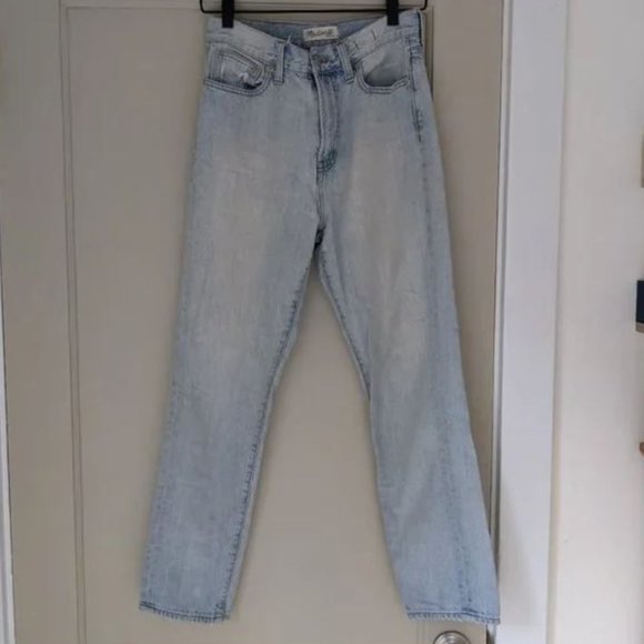 Madewell Distressed Perfect Summer Jean - Picture 2 of 15